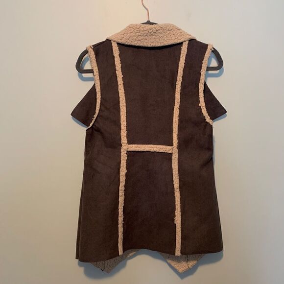Suede Vest - Picture 3 of 8
